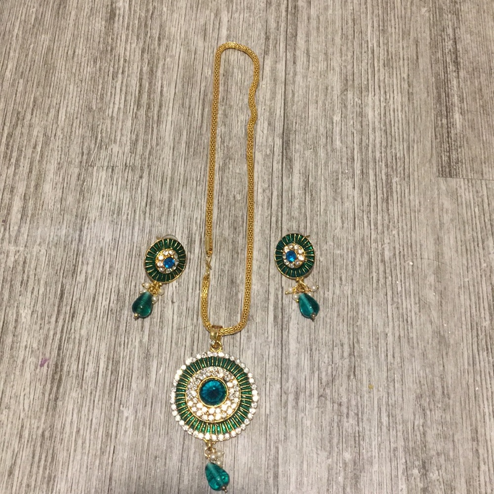 Necklace and Earings